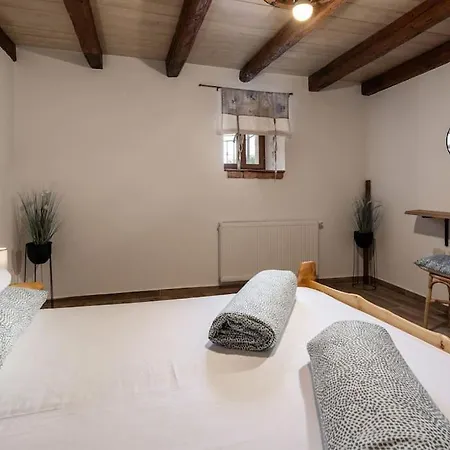 Zaria Villa *