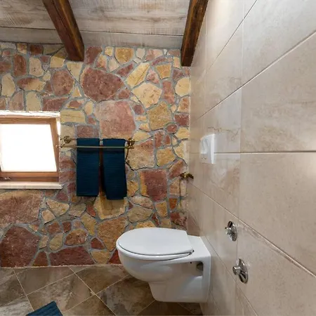 Zaria Villa